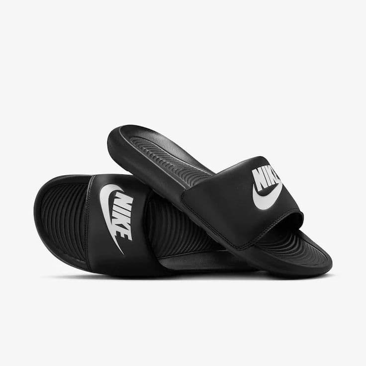 claquette nike 